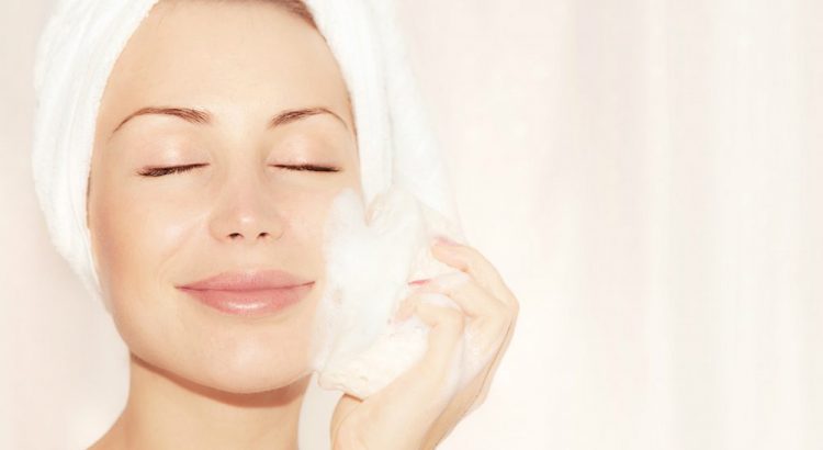 6 cuidados que você deve ter com a pele oleosa